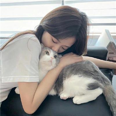 被沉默的女人